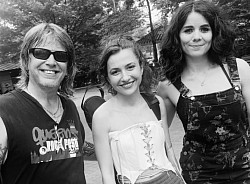 Channeling Owen / Nati,Violin, Camila Guitar /Sax