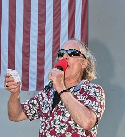 MC, Eddie Fee